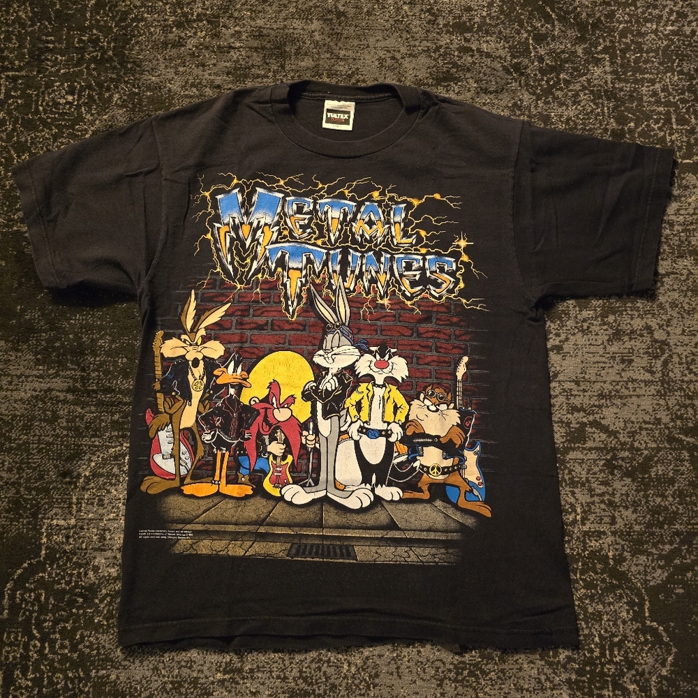 Metal tunes, looney tunes tee - Picture 2 of 8